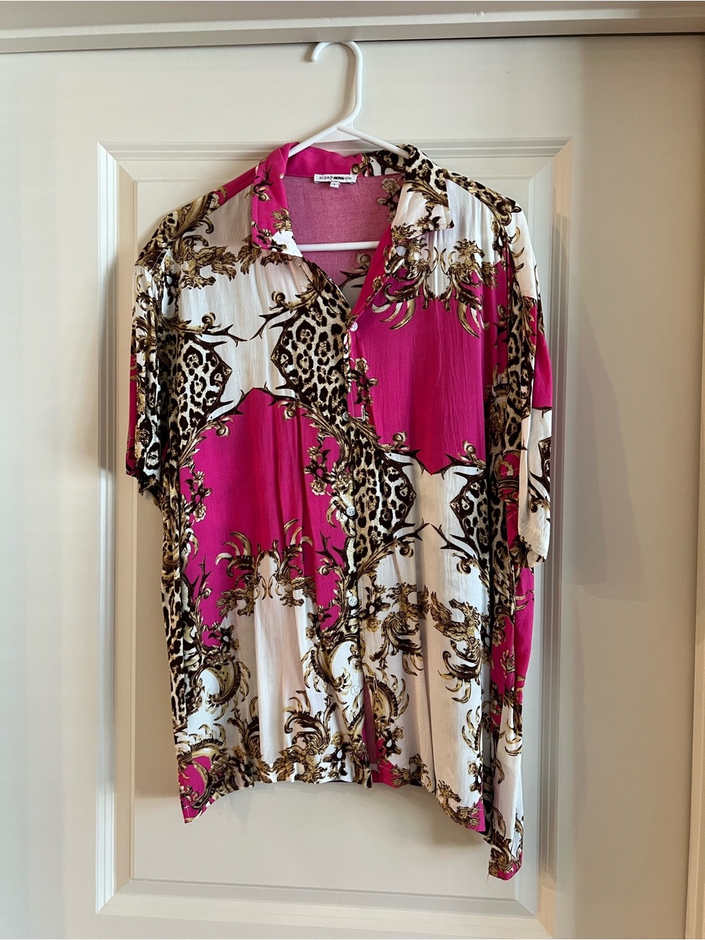 Fashion Nova Pink & White Baroque Leopard Button-Down Blouse